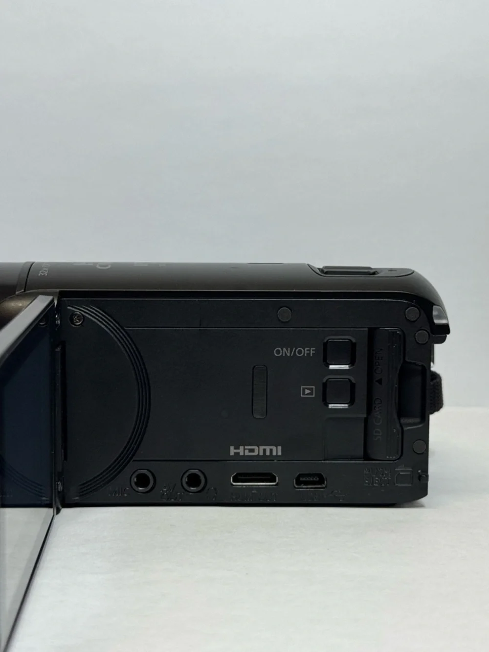 *READ DESC* Canon VIXIA HF R80 Full HD 1080p 60fps MP4 16GB Flash Camcorder 32x - Picture 8 of 13